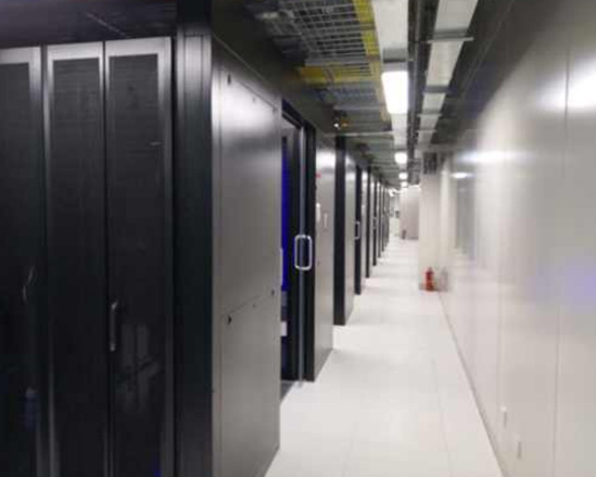 國(guó)信金融大廈數(shù)據(jù)中心機(jī)房裝修和設(shè)備安裝工程